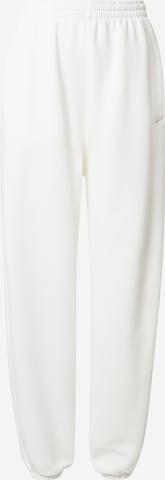 Effilé Pantalon de sport Reebok en blanc : devant