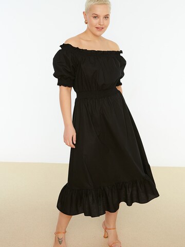 Trendyol Curve - Vestido en negro: frente