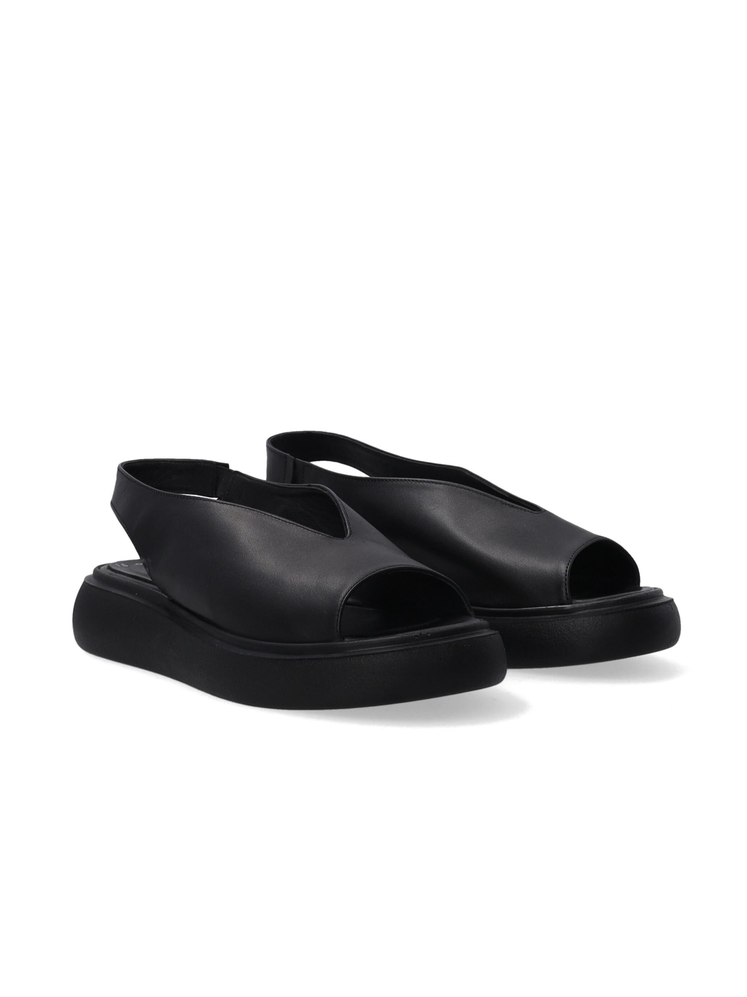 VENEZIA Sandals in Black