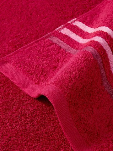 SCHIESSER Towel 'Skyline Color' in Red