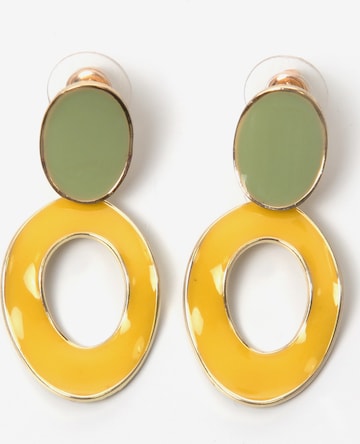 J. Jayz Earrings in Yellow: front