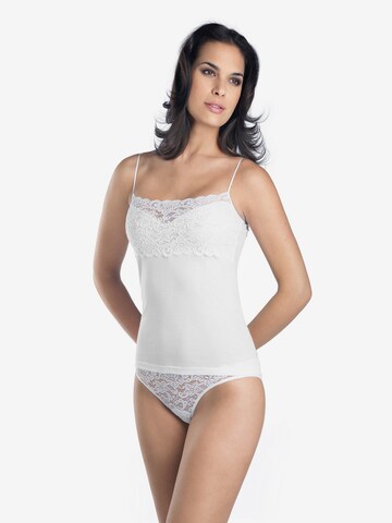 Hanro Top ' Moments ' in White: front