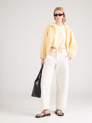 ABOUT YOU T-Shirt 'Marla' in Gelb