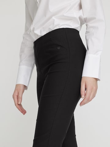 LAURIE Slimfit Hose 'Vicky' in Schwarz