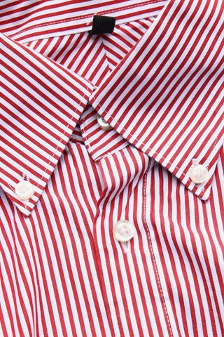 Commander Button Up Shirt in S in Red