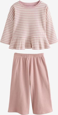 Next Setti värissä vaaleanpunainen: etupuoli