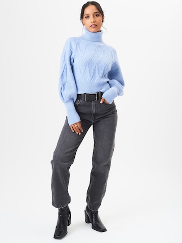 GINI LONDON Trui 'Gini Crop' in Blauw