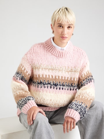 Mavi Sweater in Pink: front