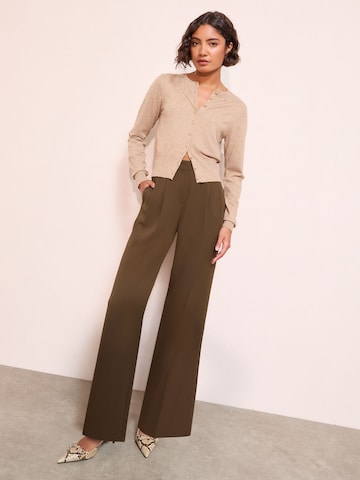 Friends Like These Wide leg Pleat-front trousers in Brown