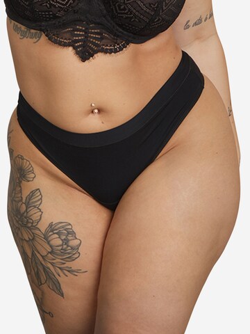 SugarShape String in Black: front