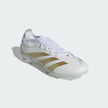 Chaussure de foot 'Predator Pro' ADIDAS PERFORMANCE en blanc