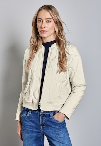 STREET ONE Blouson mit Steppmuster in Beige: Vorderseite