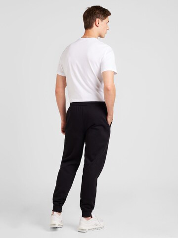 Calvin Klein Tapered Hose in Schwarz