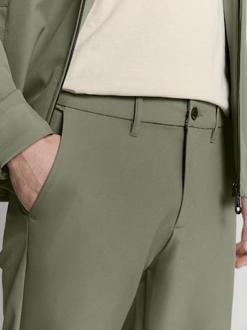 No Excess Slim fit Pants in Green