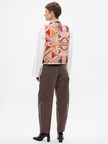 Gilet 'Cairo' Lollys Laundry en rouge