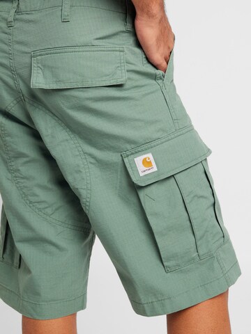 Carhartt WIP Ohlapna forma Kargo hlače | zelena barva