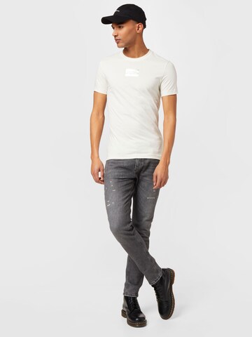 T-Shirt Calvin Klein Jeans en blanc