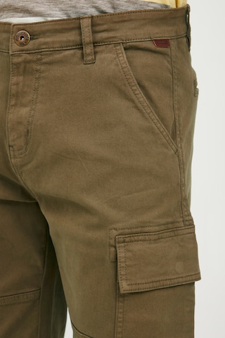 INDICODE JEANS Regular Cargoshorts 'BROM' in Grün