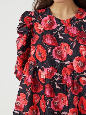 YAS Dress 'YASPOPPINA' in Black