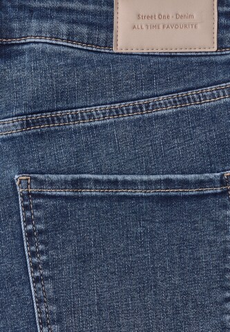 STREET ONE Loose fit Jeans in Blue