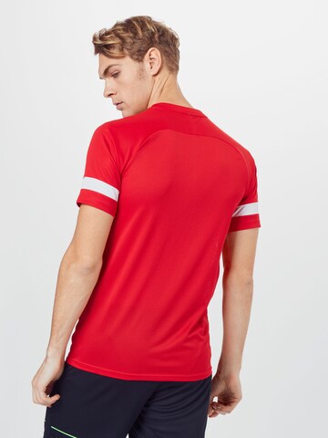 NIKE - Camiseta funcional 'Academy 21' en rojo