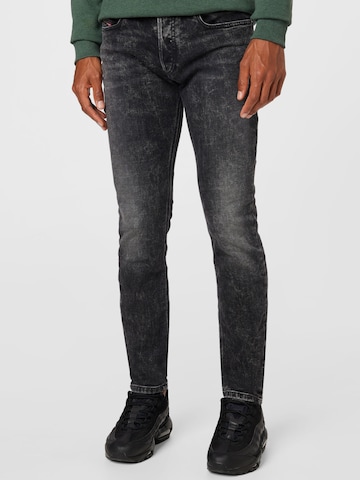 DIESEL Skinny Jeans 'Sleenker-X' in Black: front