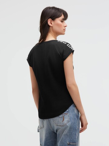 Soccx Shirt in Black