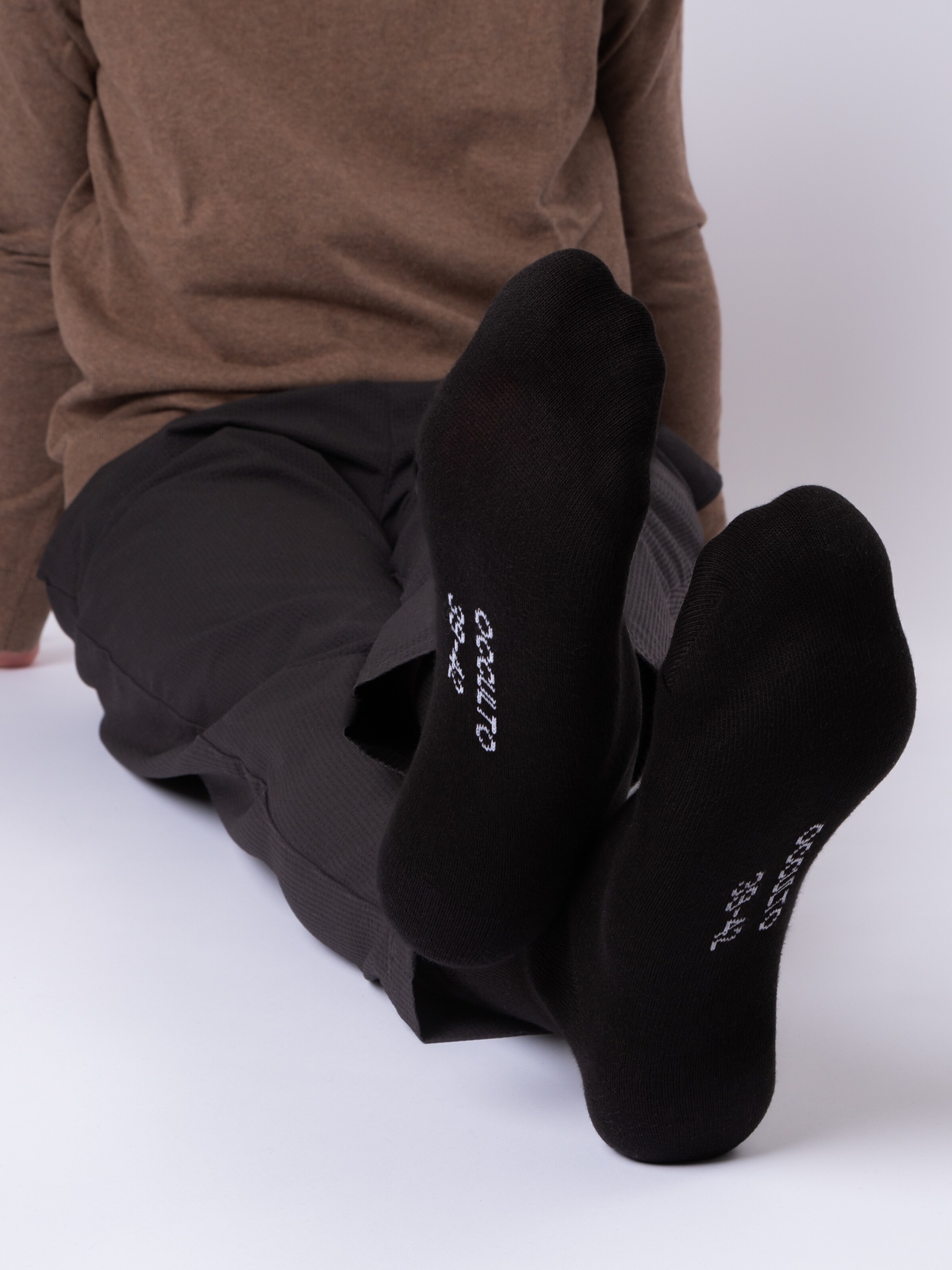 Occulto Socks 'Hermann' in Black