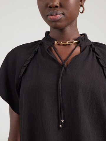 Eight2Nine Halenka – černá