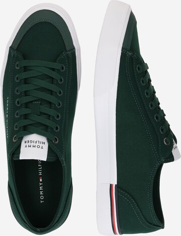 Baskets basses TOMMY HILFIGER en vert