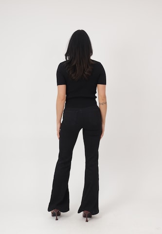 Elara Blouse in Zwart