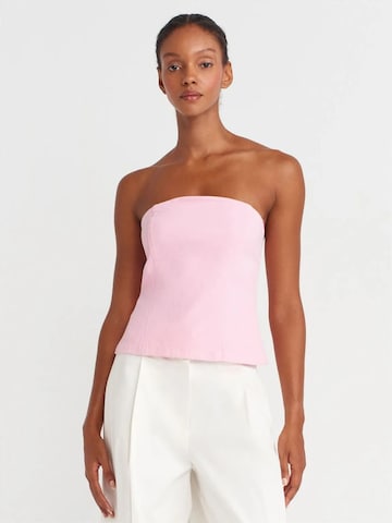 Haut Dilvin en rose : devant