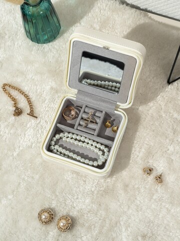 Boîte à bijoux 'MILANO Schmucketui in Lizard Optik' Friedrich23 en blanc