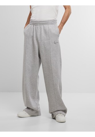Karl Kani Wide leg Pants in Grey: front