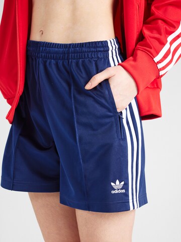 ADIDAS ORIGINALS Loosefit Sportbroek 'FIREBIRD' in Blauw