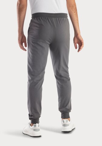 KangaROOS Pants in Grey