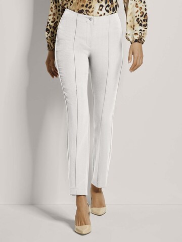 Coupe slim Pantalon MADELEINE en blanc