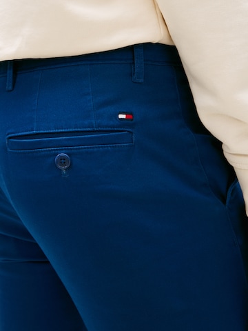 TOMMY HILFIGER Regular Chinobyxa 'Denton' i blå
