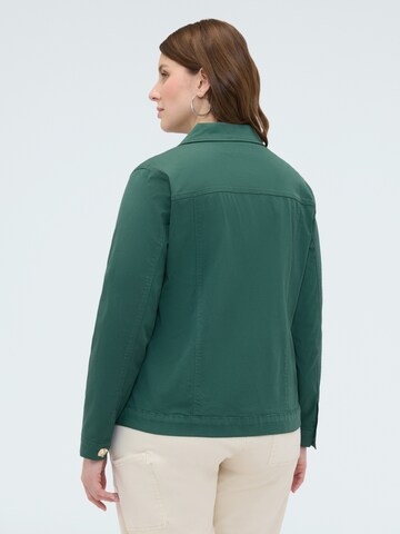 Fiorella Rubino Between-Season Jacket in Green