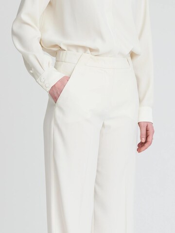 Minx Loose fit Pants 'ALEXIS' in Beige