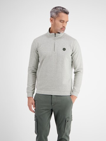 Veste de survêtement LERROS en beige : devant