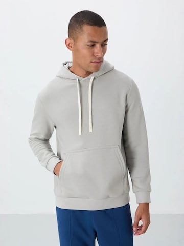 Tommy Life Sweatshirt in Grijs: voorkant