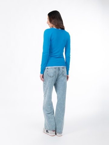 Influencer Pulóver - kék