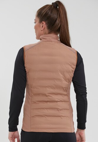 ENDURANCE Sportsvest 'Reitta' i brun