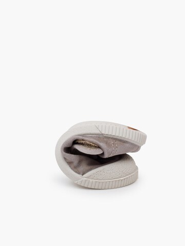 Pisamonas First-Step Shoes in Grey