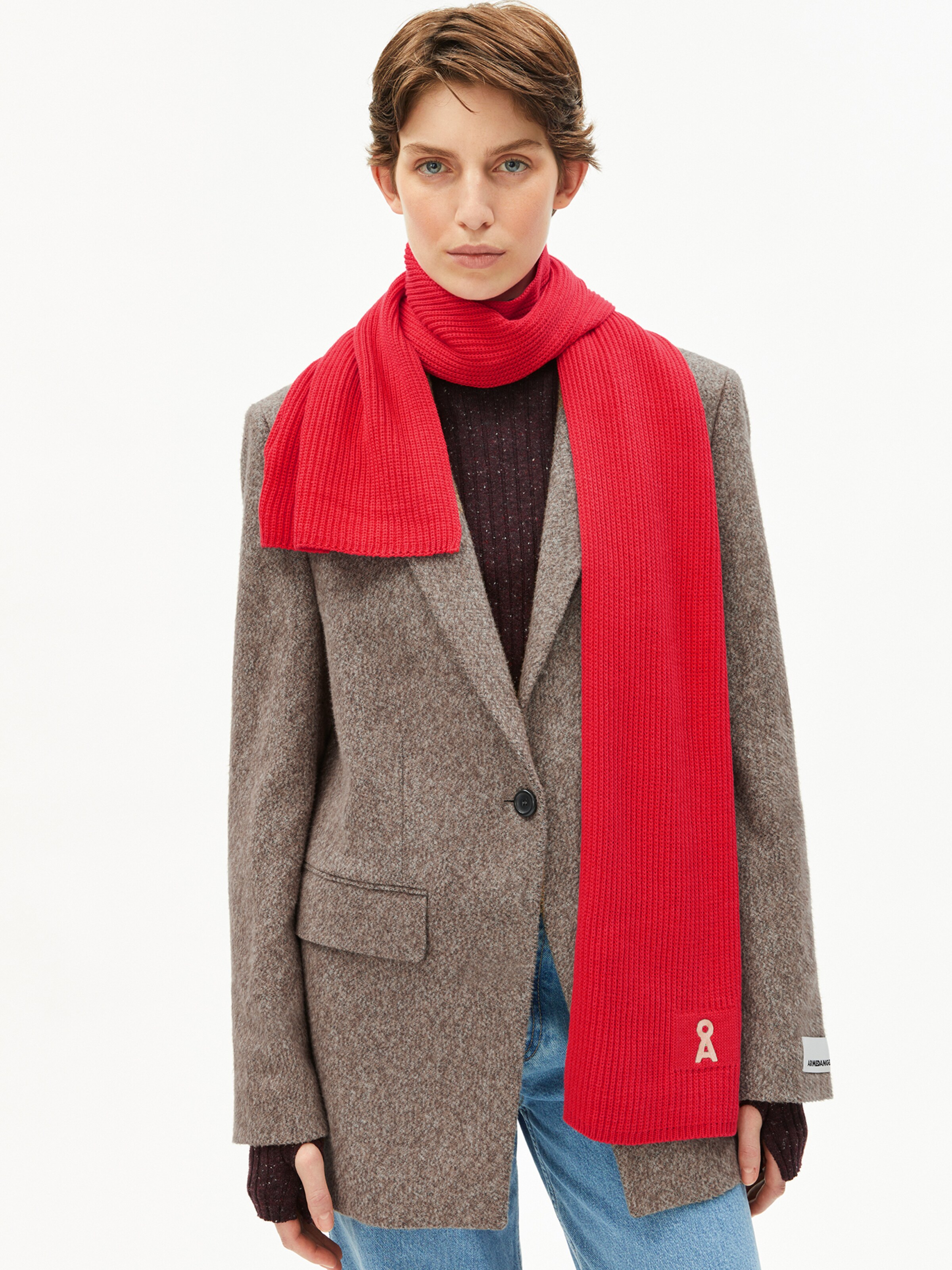 Écharpe ARMEDANGELS en rouge : devant