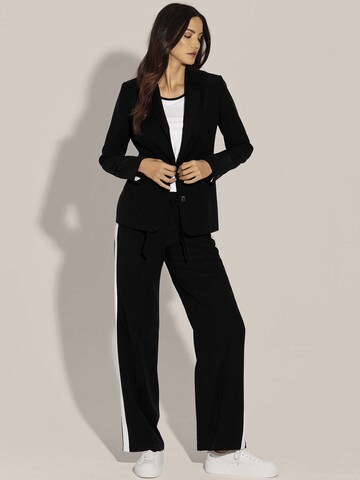 MADELEINE Blazer in Schwarz