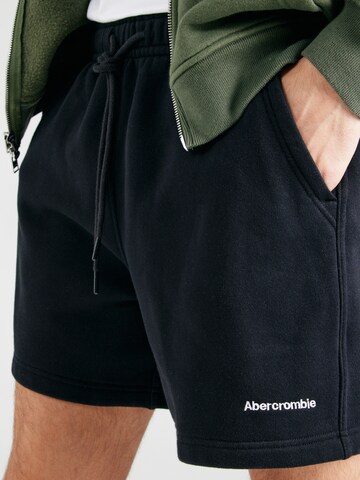 juoda Abercrombie & Fitch Laisvas Kelnės