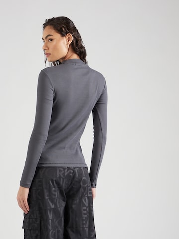 Calvin Klein Jeans Paita 'HERO' värissä harmaa