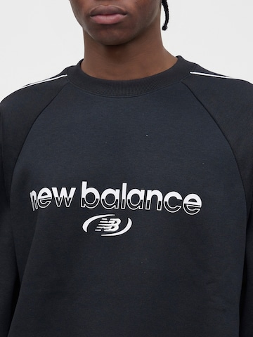 new balance Sweatshirt in Schwarz